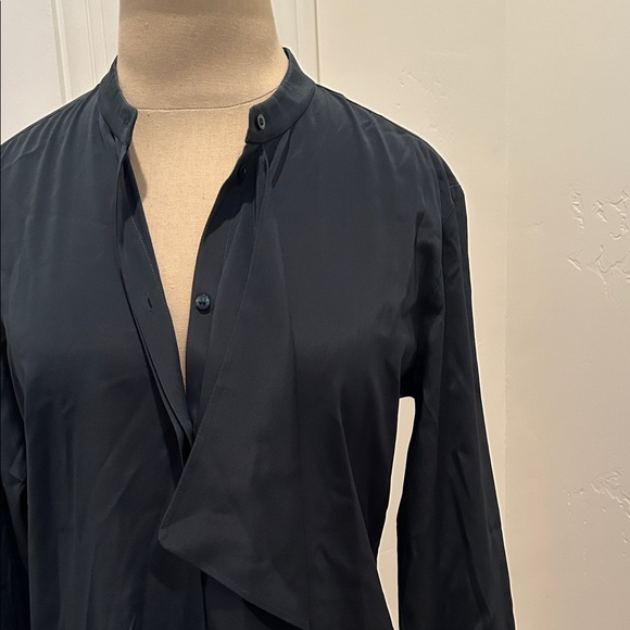 Boss Hugo Boss Dark Forrest Green/Blue Women's Button-up Top - Picture 3 of 9